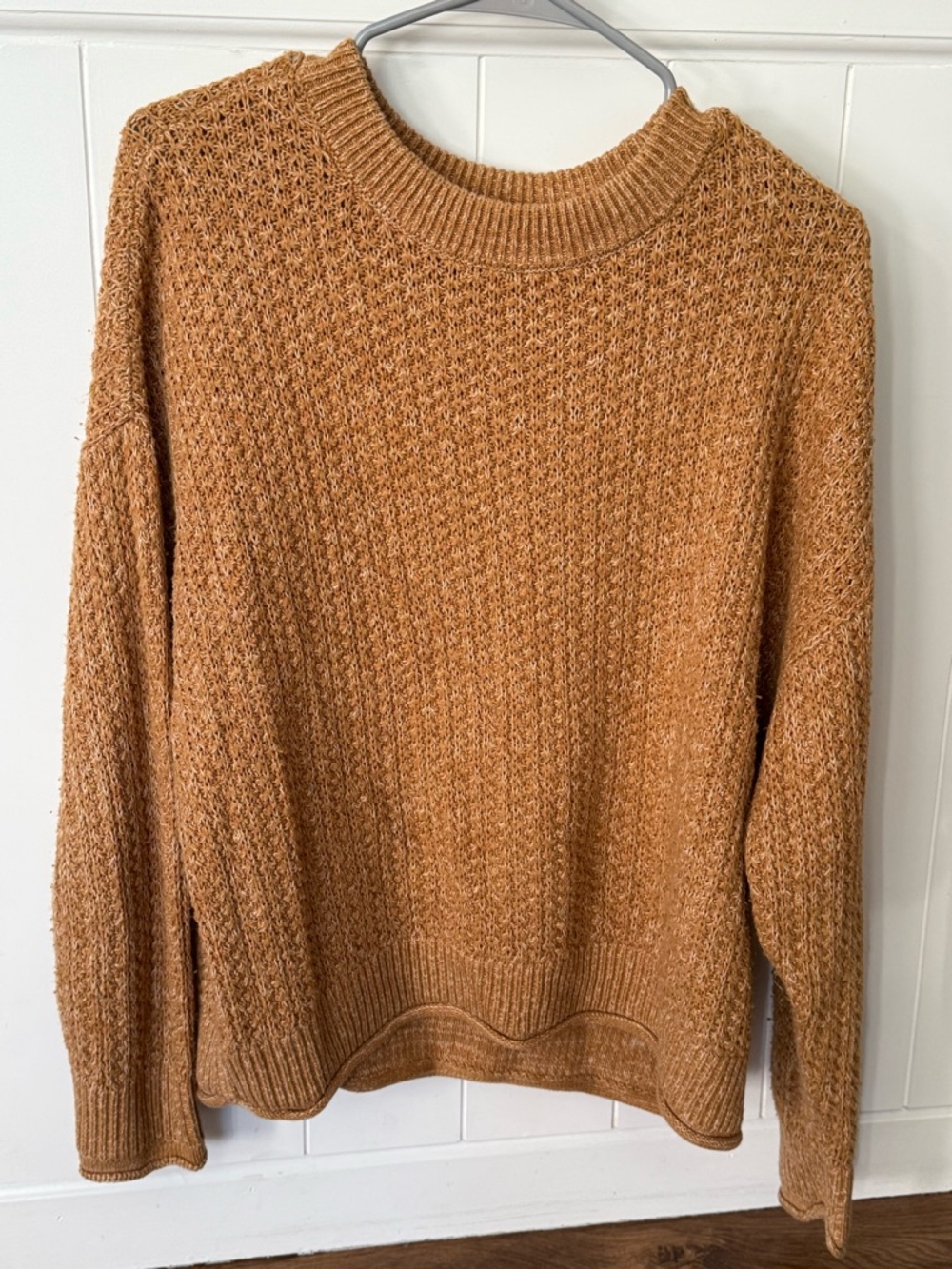Universal Thread Men's Textured Crewneck Sweater - Caramel